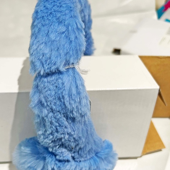 RABBIT FUR EAR MUFFS, NEW, ONE SIZE, LIGHT BLUE, HOLT RENFREW, INSULATED, GENUIN - Picture 7 of 8